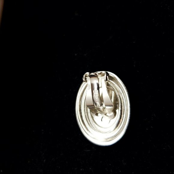 Vtg Whiting & Davis Co Hematite Clip On Earrings - Picture 11 of 12